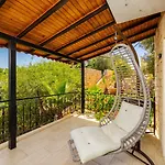 Kastello *